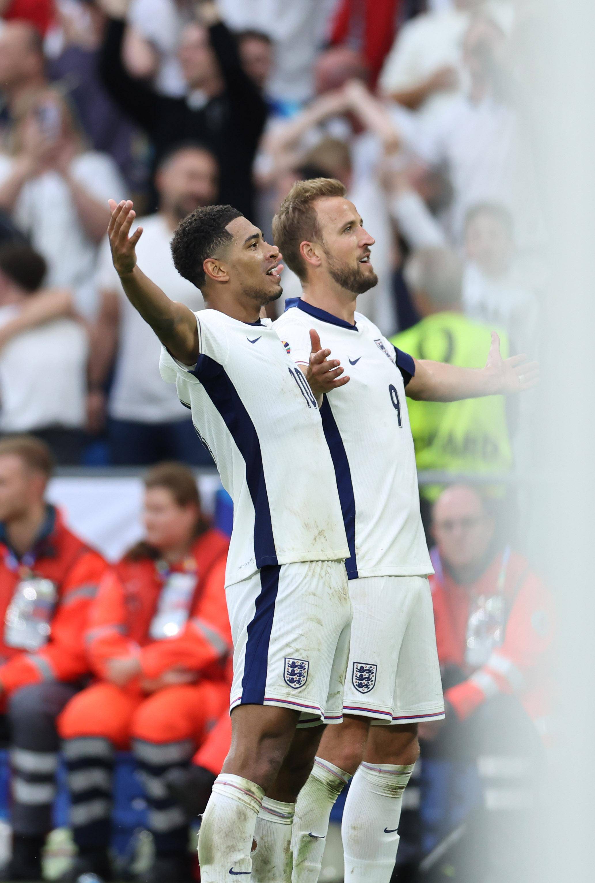 开云体育-瑞士点球负英格兰，无缘半决赛