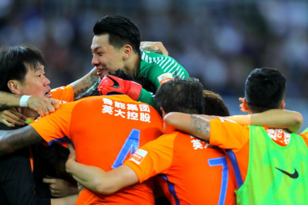 开云体育app-精彩碰撞：泰达对阵鲁能比赛将展现出火花！的简单介绍