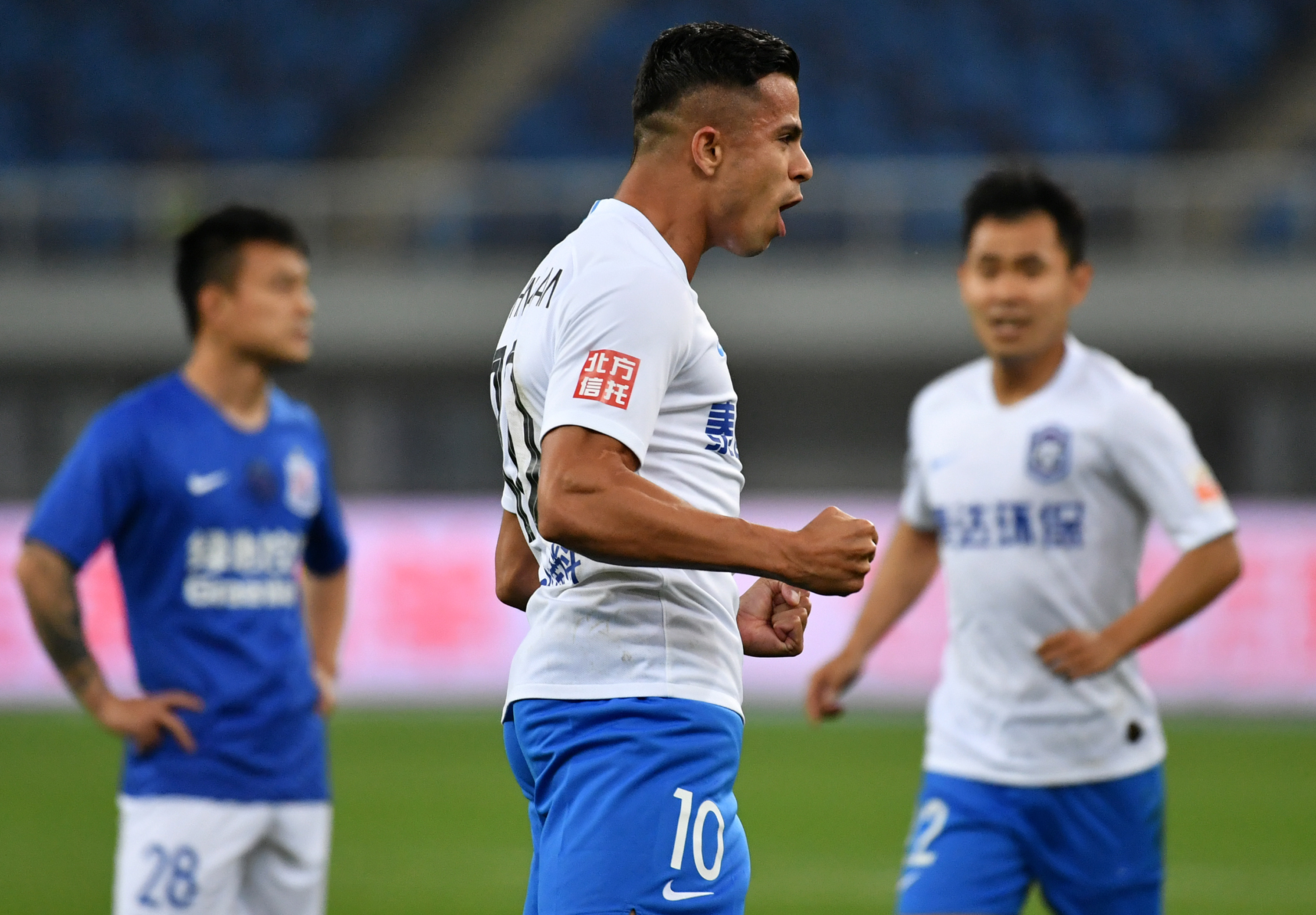 开云平台-天津泰达主场战平，未能全身而退的简单介绍