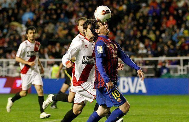 开云平台-荷兰球员连续两战进球梦幻表现