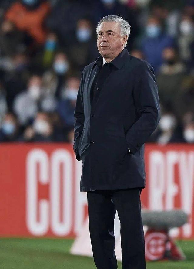 包含皇马主教练透露球队新战术应对欧冠的词条