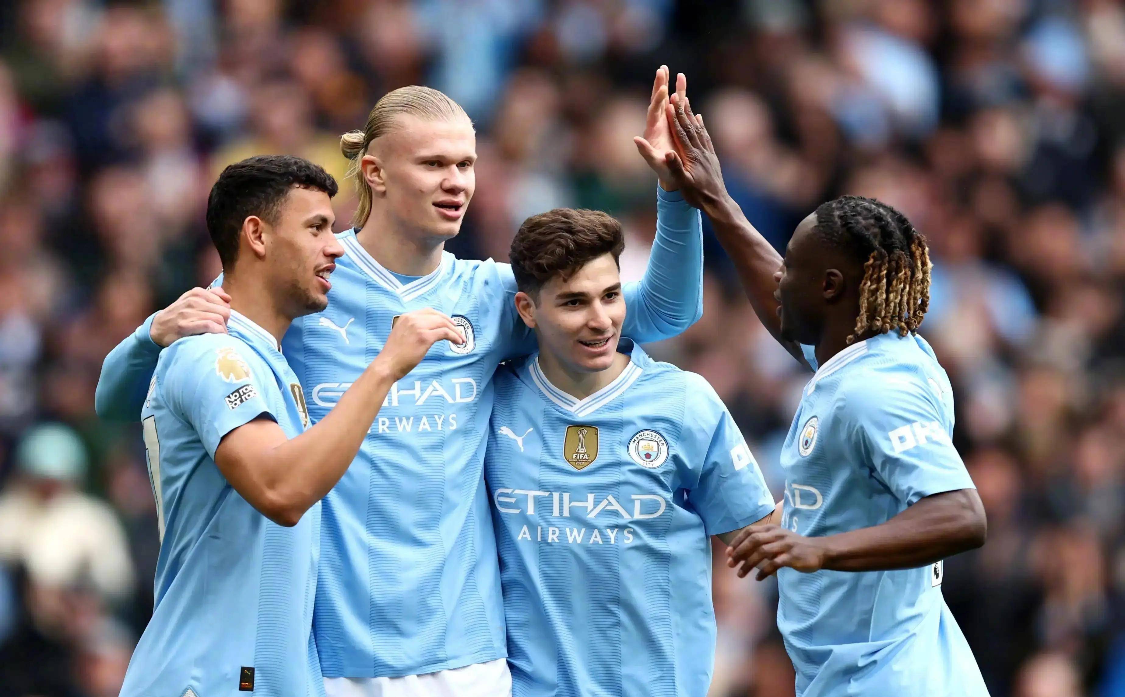 赫罗纳签下巴萨前锋，引发行业热议的简单介绍