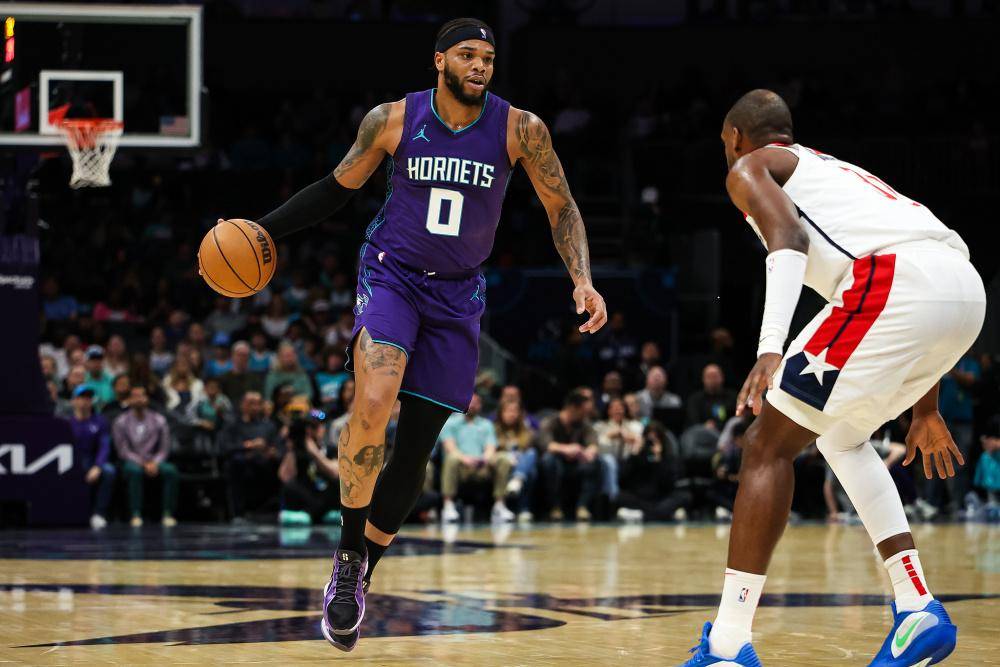 黄蜂队连败令球员自信受损，战绩下滑