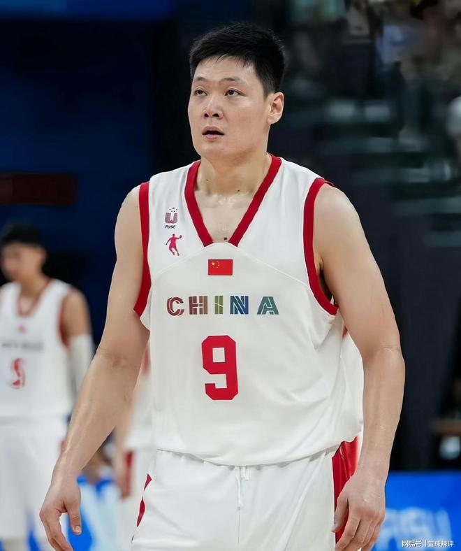 一触即发!顶级篮球巨星紧张备战季后赛的简单介绍 一触即发!顶级篮球巨星紧张备战季后赛的简单介绍