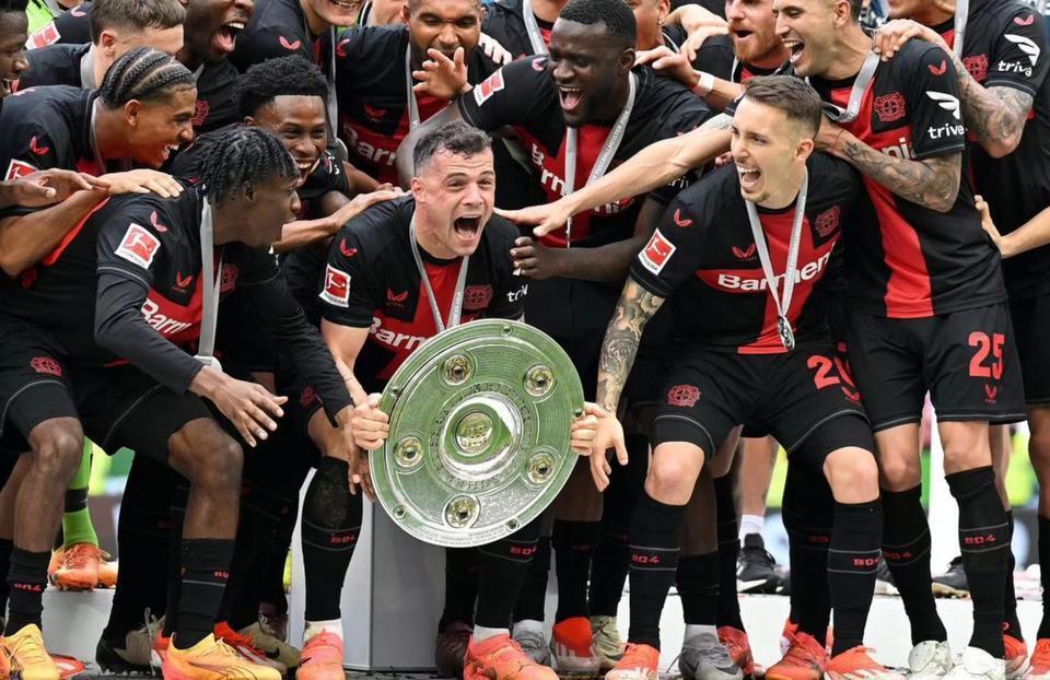 开云体育-勒沃库森意外遭遇失利，球队士气小幅下降的简单介绍