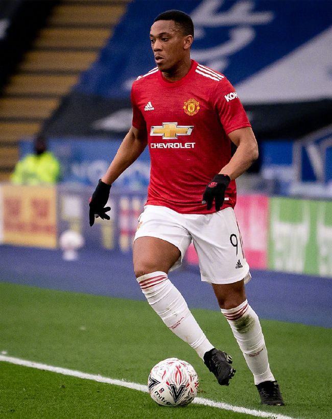 开云平台-格拉纳达晋级欧联杯八强豪取胜利