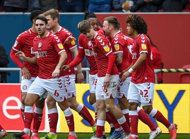 包含马洛卡俱乐部在与巴拉多利德的交锋中坐和的词条 包含马洛卡俱乐部在与巴拉多利德的交锋中坐和的词条