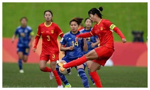 乌克兰女足对决中国队:国际友谊赛上球队团结一心的简单介绍 乌克兰女足对决中国队:国际友谊赛上球队团结一心的简单介绍