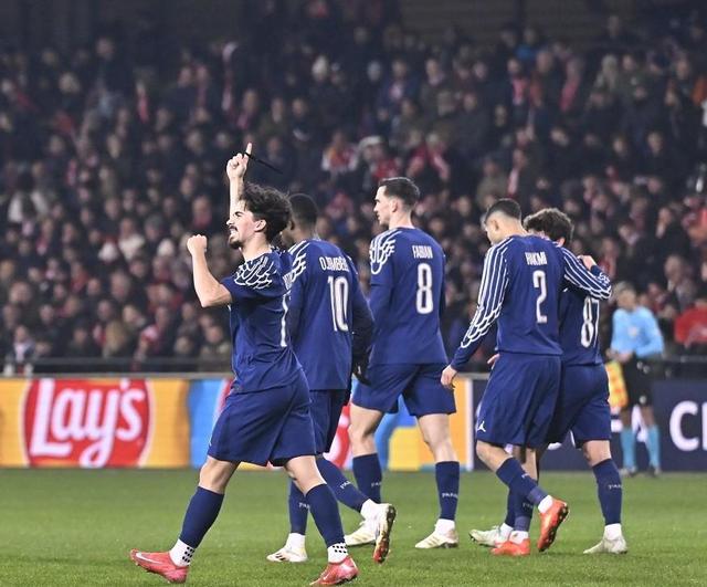 开云体育入口-巴黎圣日耳曼主场顺利晋级，锁定强名额的简单介绍