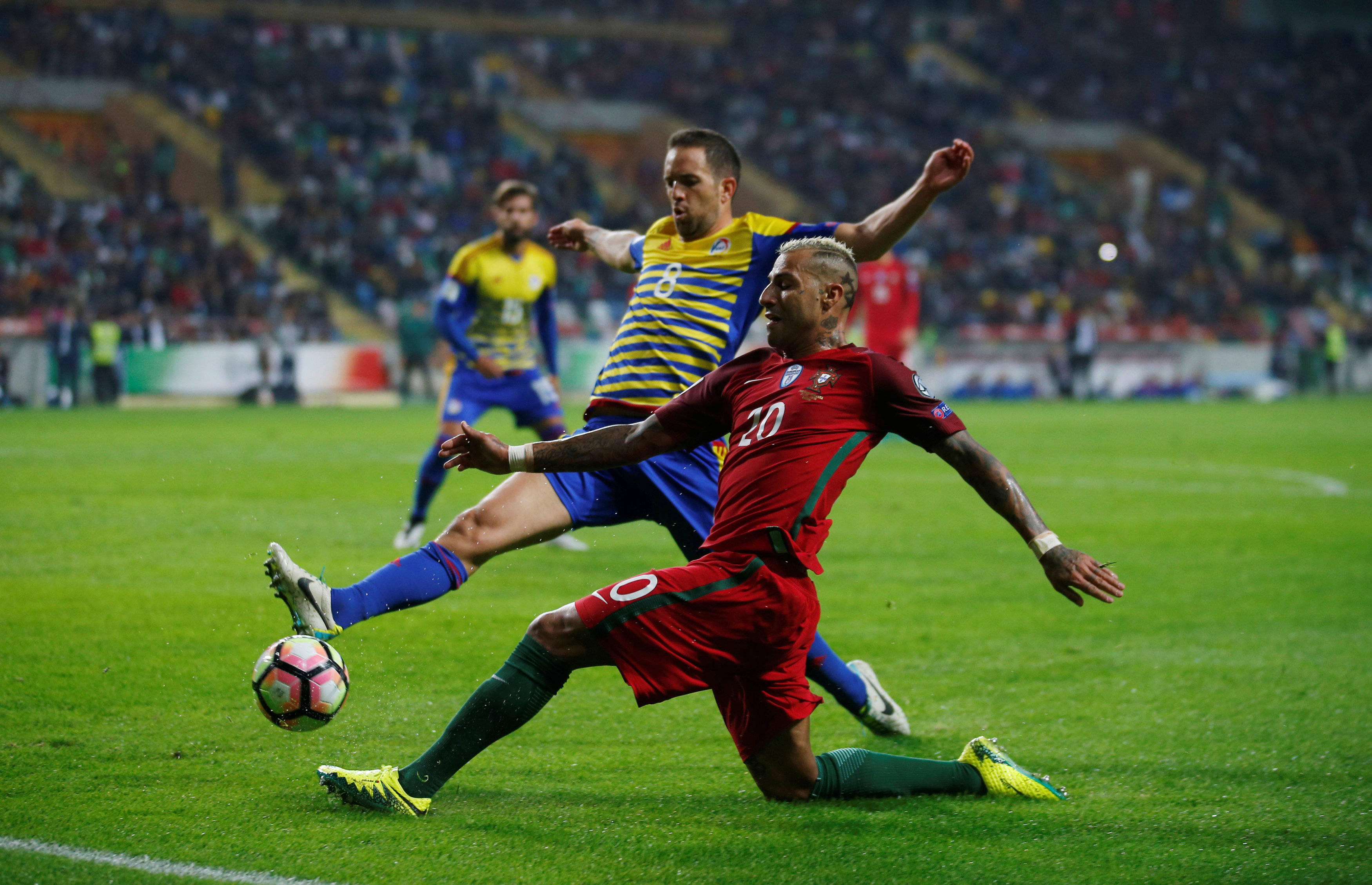 开云体育APP下载-葡萄牙取胜晋级，欧洲杯预选赛积分榜升至前列的简单介绍