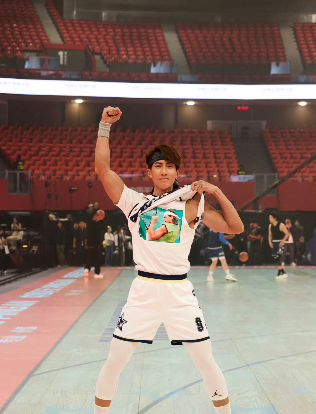 篮球大赛成为众人瞩目焦点 篮球大赛成为众人瞩目焦点