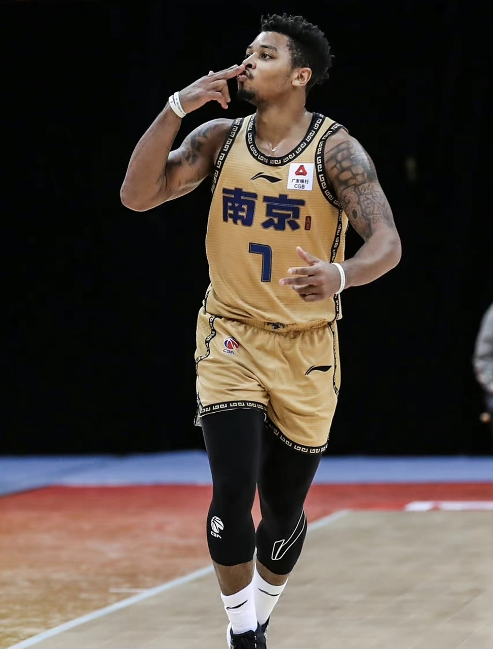 吉林队在比赛中展现出优异的实力的简单介绍