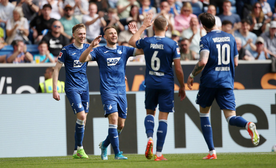 开云体育在线-关于霍芬海姆客场逆转法兰克福，赢得胜利的信息