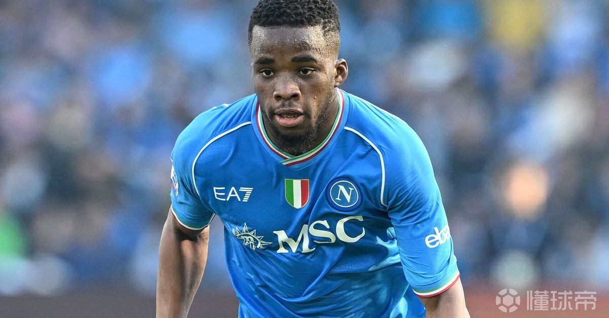 开云官网-那不勒斯小将获得首发机会，表现令人耳目一新