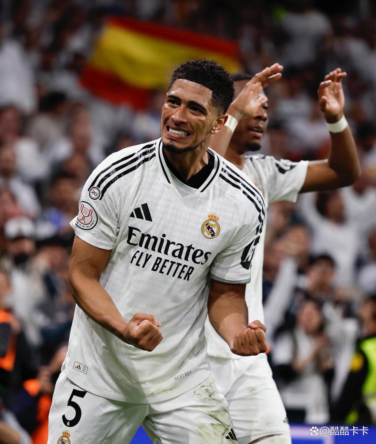 开云体育入口-罗马主场虐胜皇马，创造历史伟业