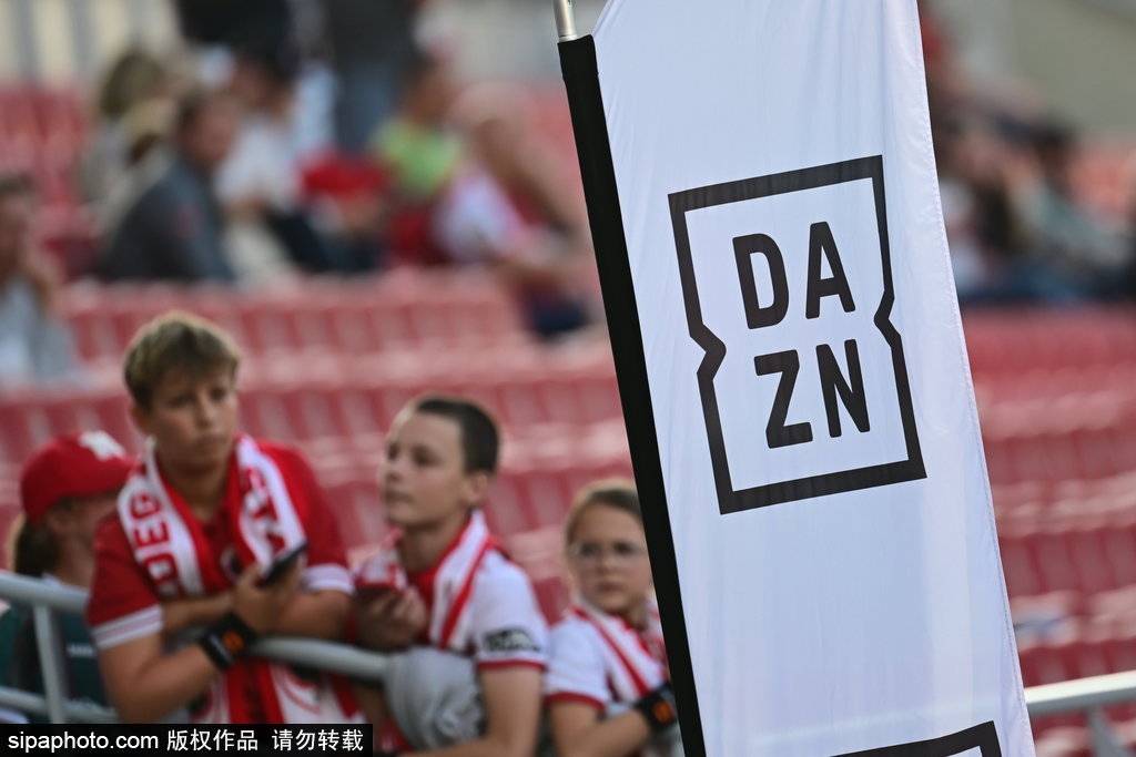 曼城黑猫主场逼平,全场长记讲他人的简单介绍 曼城黑猫主场逼平,全场长记讲他人的简单介绍