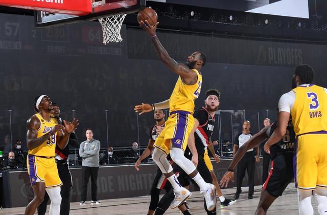 开云体育在线-江苏客场惨败，湖北队主场力挽狂澜实现逆袭的简单介绍