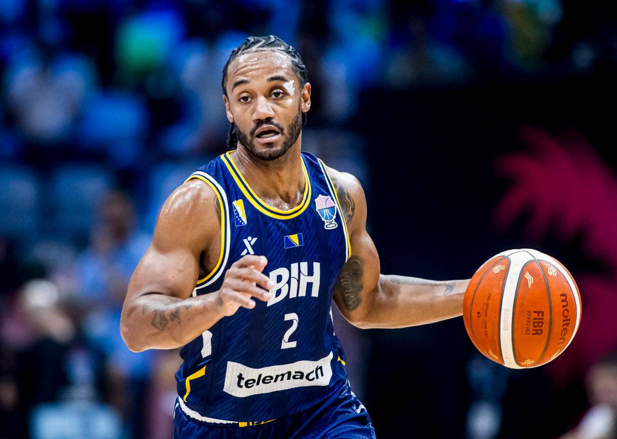 关于热火B队绝地反击希腊男篮，拉文绝境逆转的信息