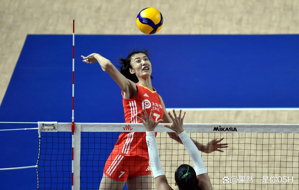 开云平台-排球热度飙升,网友热议不断的简单介绍