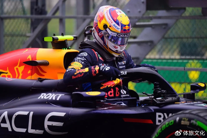 开云体育官方网站-红牛车队完胜法拉利,佩雷兹高光表现的简单介绍