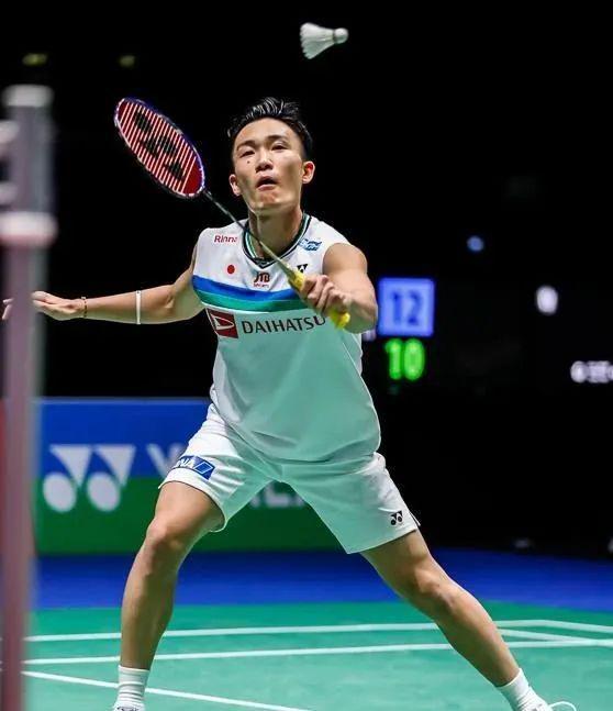 印尼队碾压泰国队,桃田贤斗高光表现 印尼队碾压泰国队,桃田贤斗高光表现