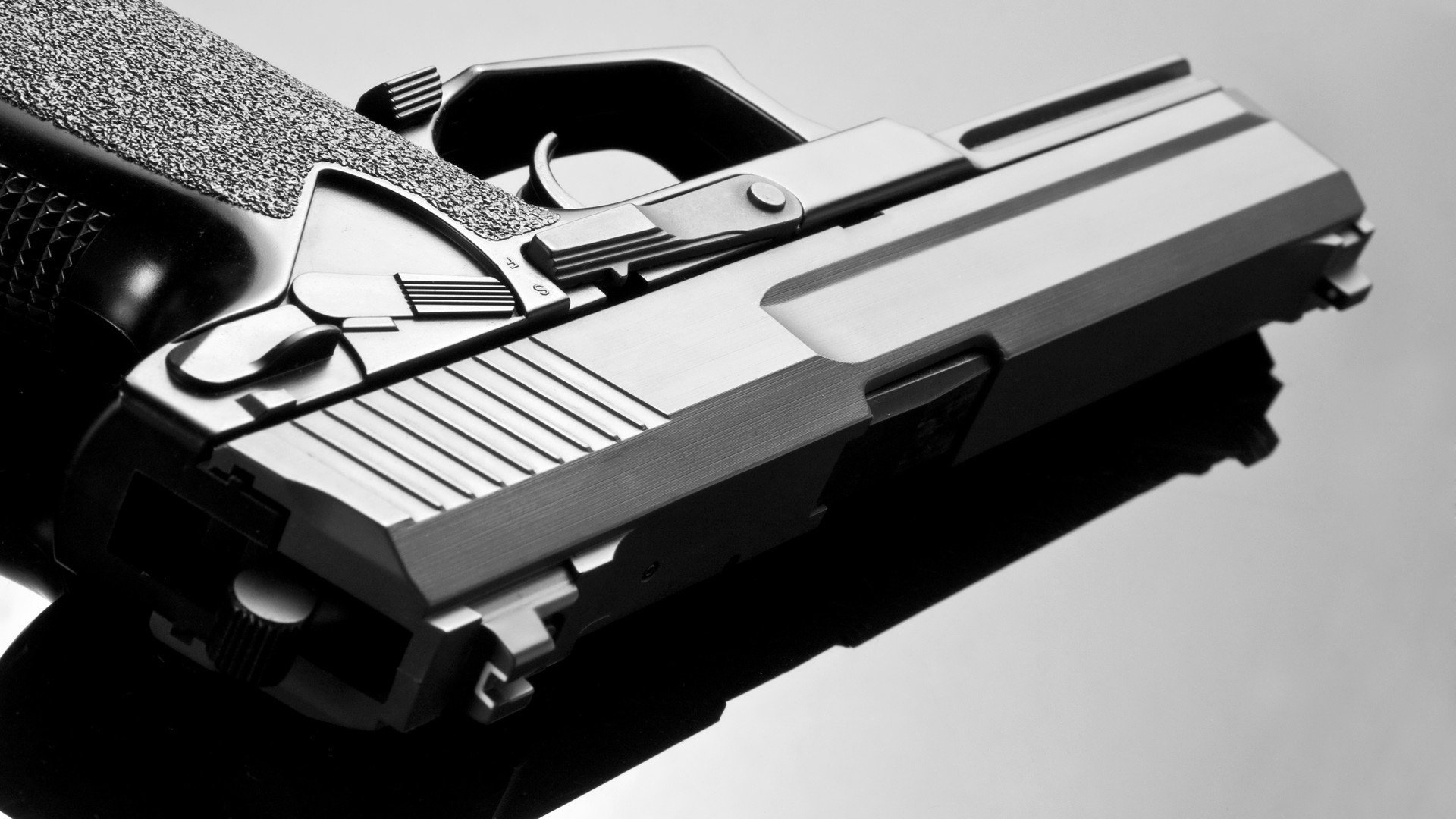 关键战，钢铁是怎样炼成的